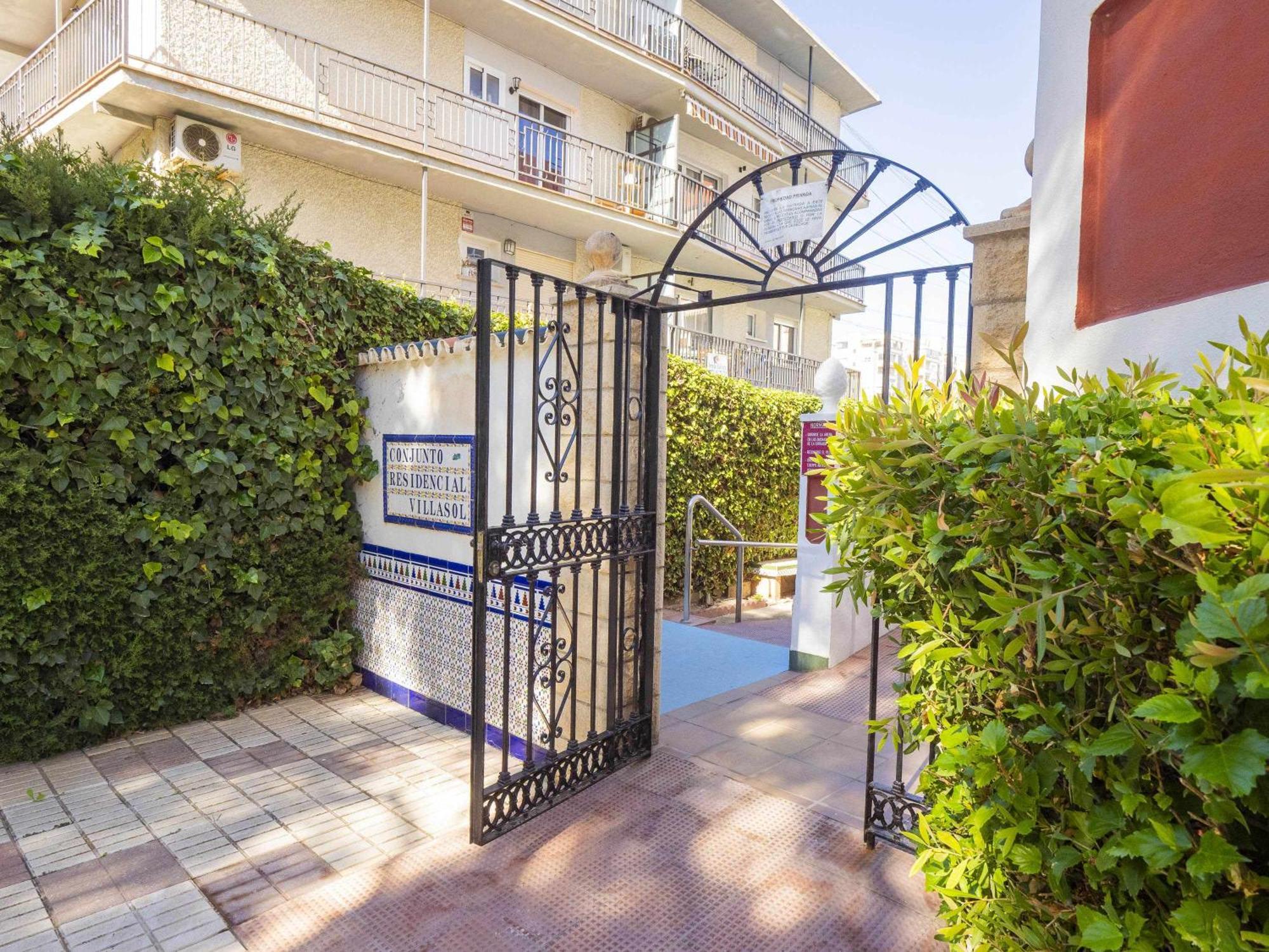 Apartamento Piscina y Parking en la Playa Rincón de la Victoria Exterior foto