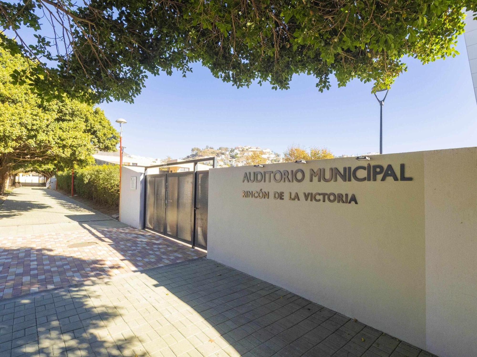Apartamento Piscina y Parking en la Playa Rincón de la Victoria Exterior foto